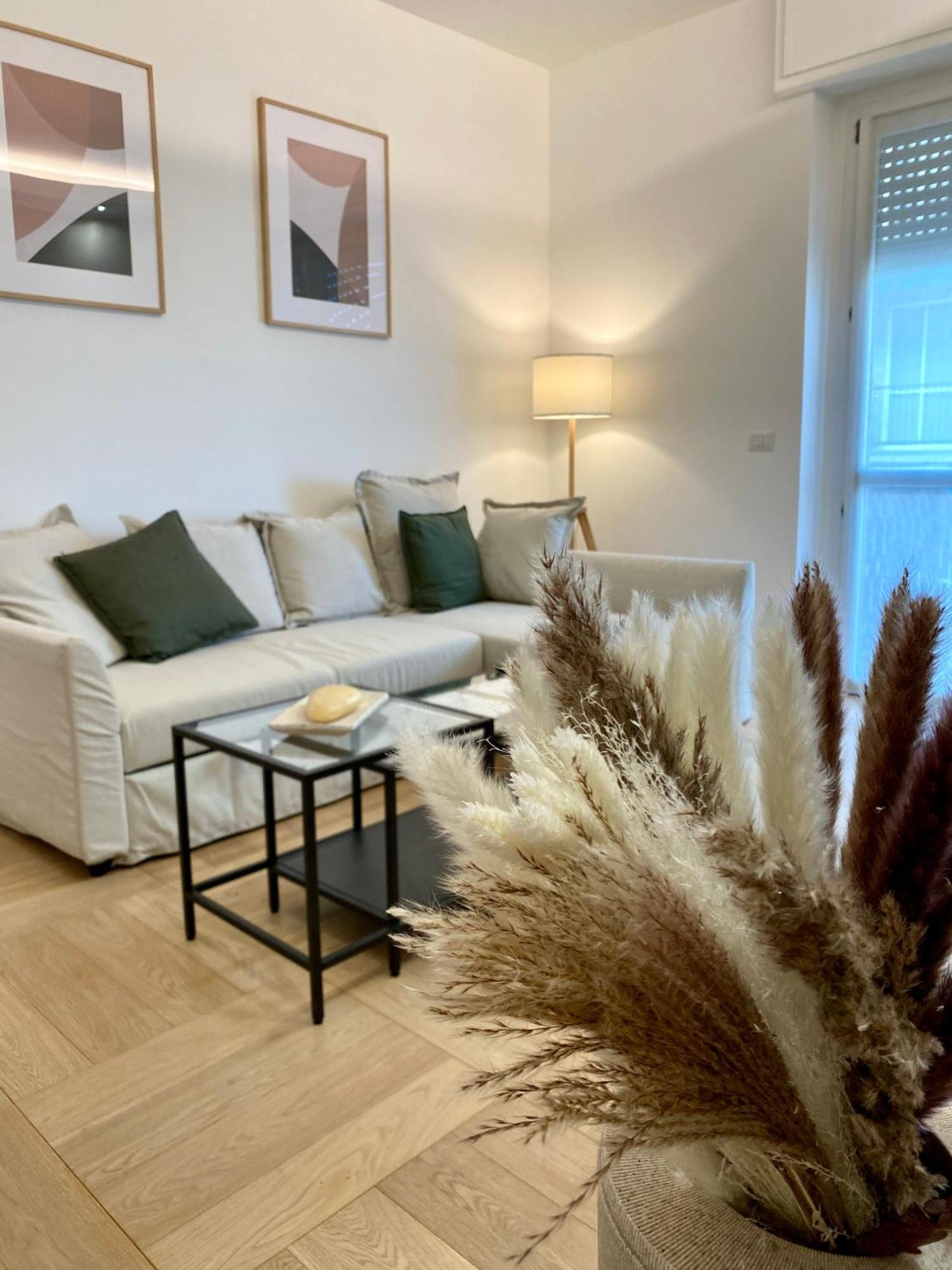 Faenza 18, A Cozy Apartment Milano Eksteriør billede